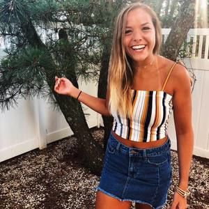 Meet your Posher, Olivia